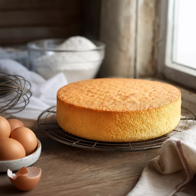 Женуаз (генуэзский бисквит с маслом и ореховой нотой)