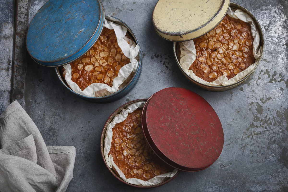 Нантский пирог (Gâteau nantais)