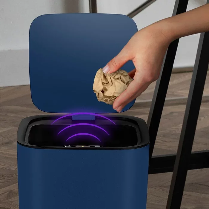 Сенсорное мусорное ведро Kitfort КТ-6803