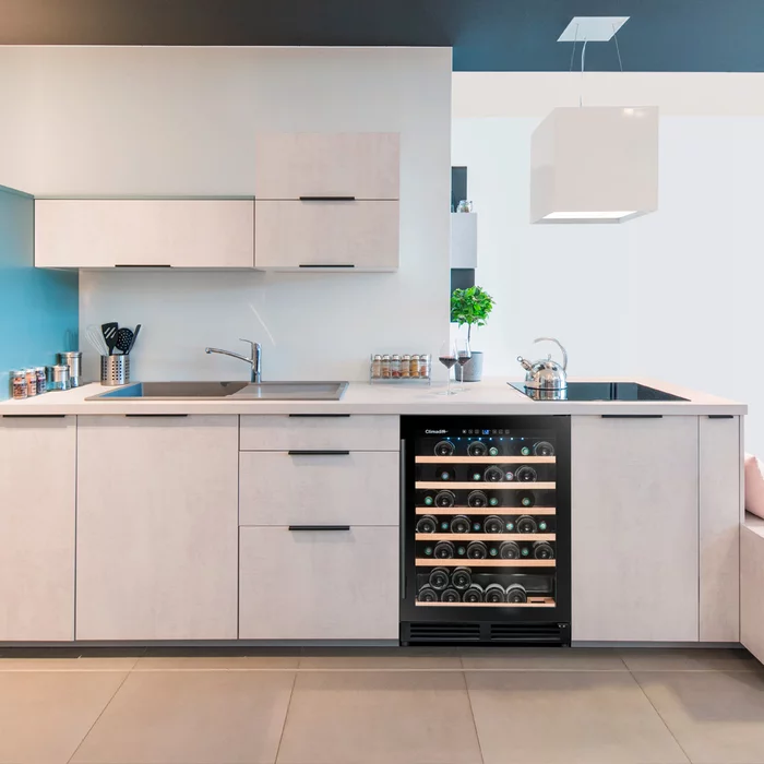 Винный шкаф Climadiff CBU51S2B