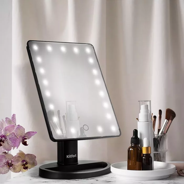 Косметическое зеркало Kitfort КТ-3172