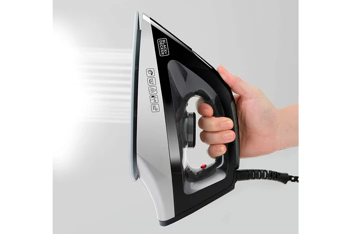 Паровая станция Black+Decker BXSS2200E