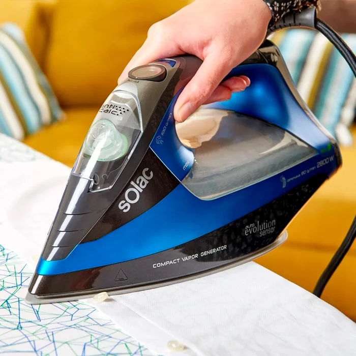Утюг-парогенератор Solac Auto Evolution Sensor CVG9612