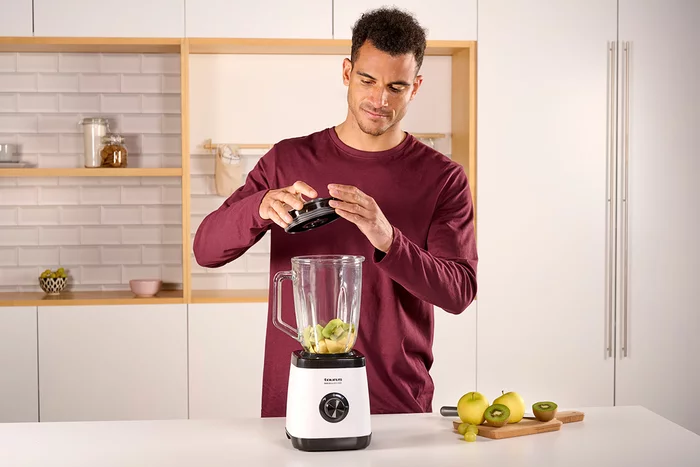 Блендер  Taurus Succo Glass 1300