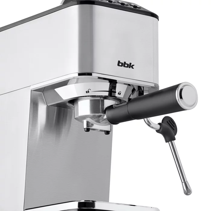 Рожковая кофеварка BBK BCM1501