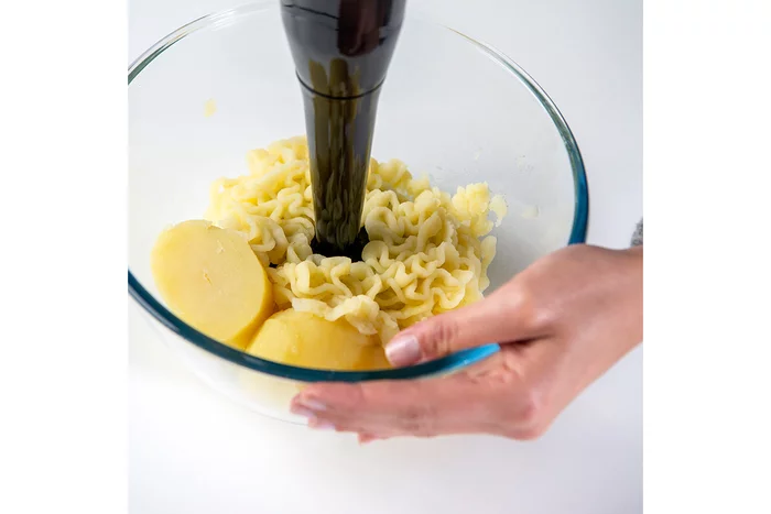 Блендер Taurus Bapi 1200 Premium Complet