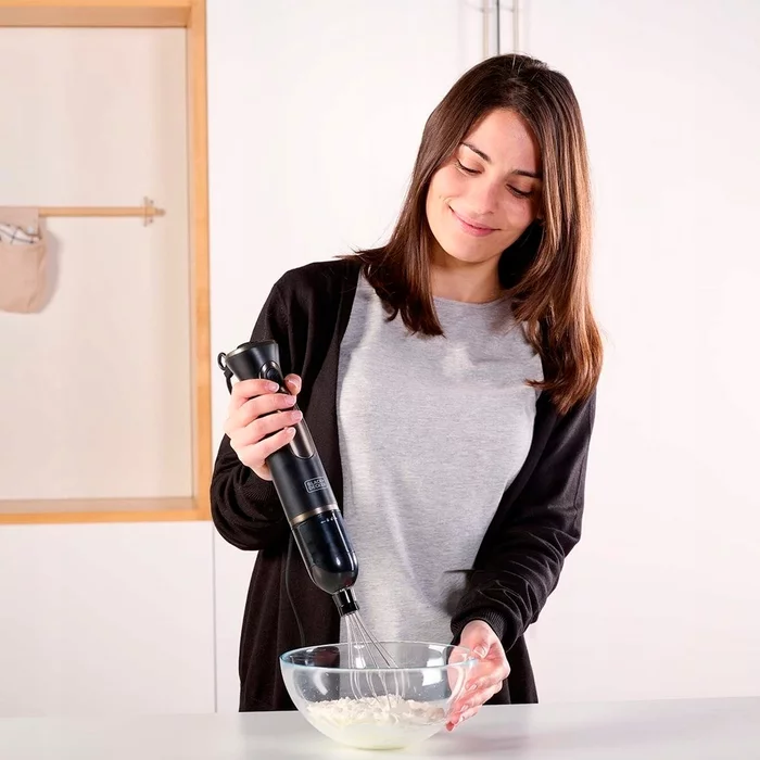 Блендер Black+Decker BXHBA800E