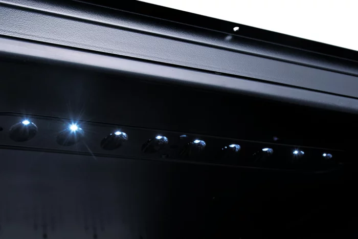 Винный шкаф Temptech SOMZ45SB