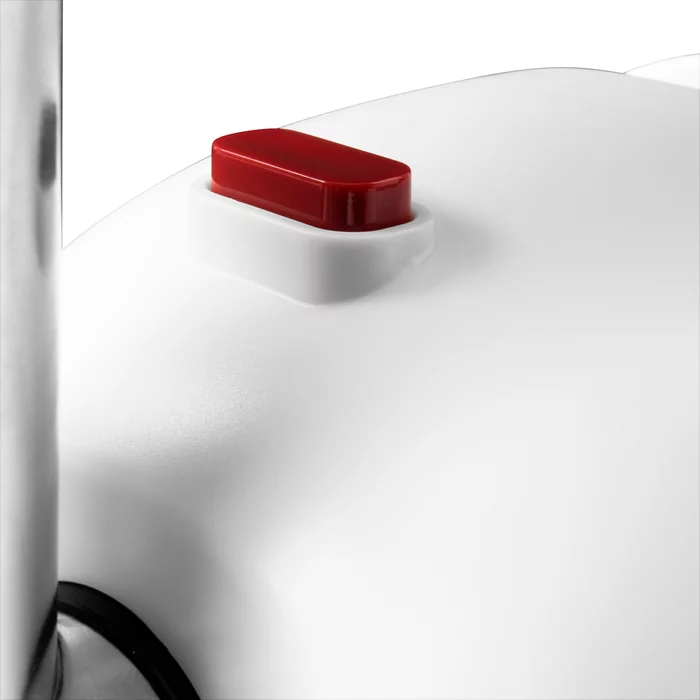 Мясорубка Starwind SMG3110 1500Вт белый