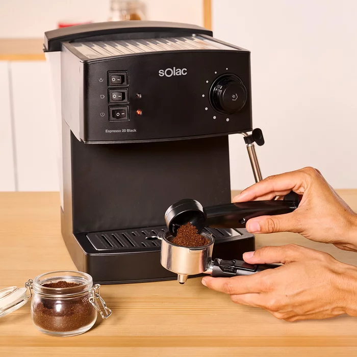 Кофеварка Solac Espresso 20 Black CE4482