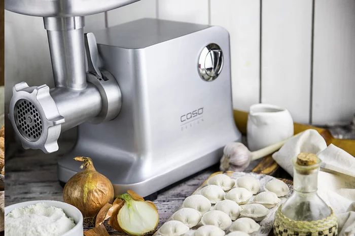 Мясорубка  CASO FW 2000