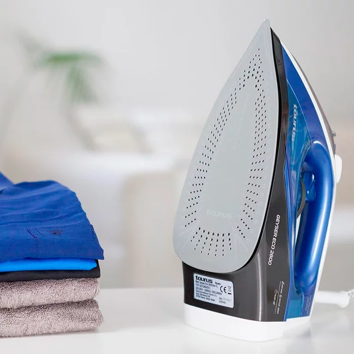 Утюг Taurus Geyser Eco 2800
