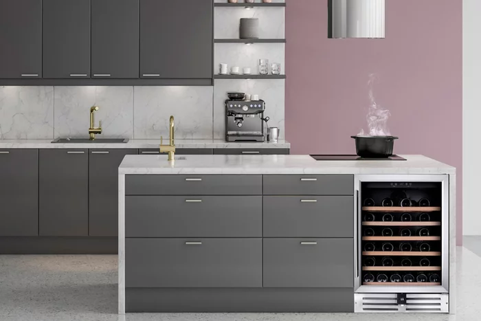 Винный шкаф Temptech VWCR46SS