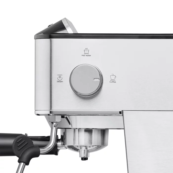 Рожковая кофеварка BBK BCM1501