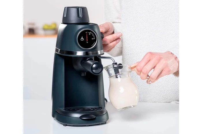 Кофеварка  Black+Decker  BXCO800E