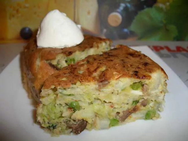 Шарлотка из китайской капусты