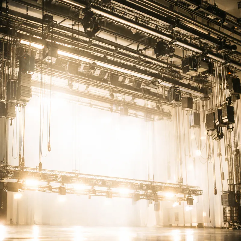 Профессиональная архитектура карнизных систем и сценической механики