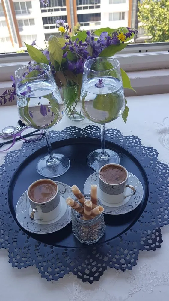 Tapтaлeтки & Ко