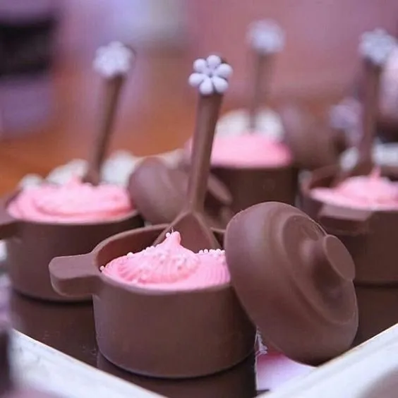 Tapтaлeтки & Ко