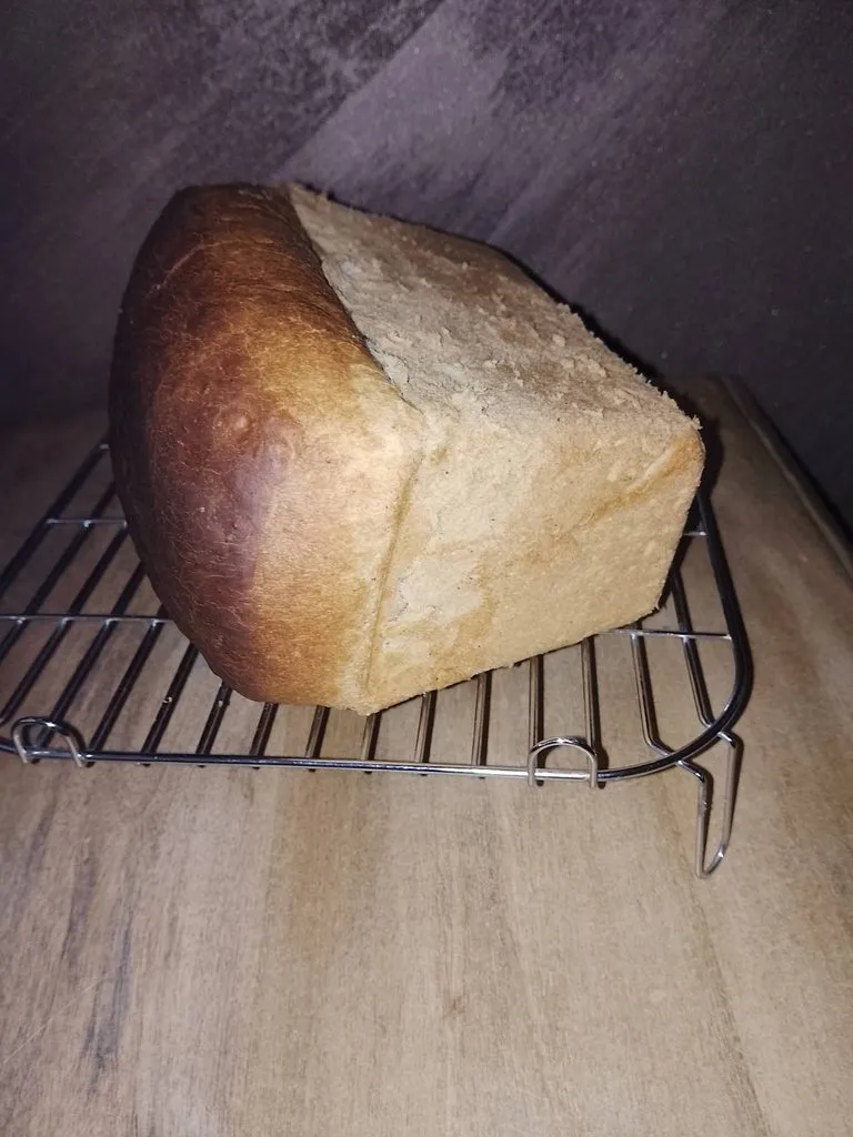 Хлеб пшеничный с перцем и сыром