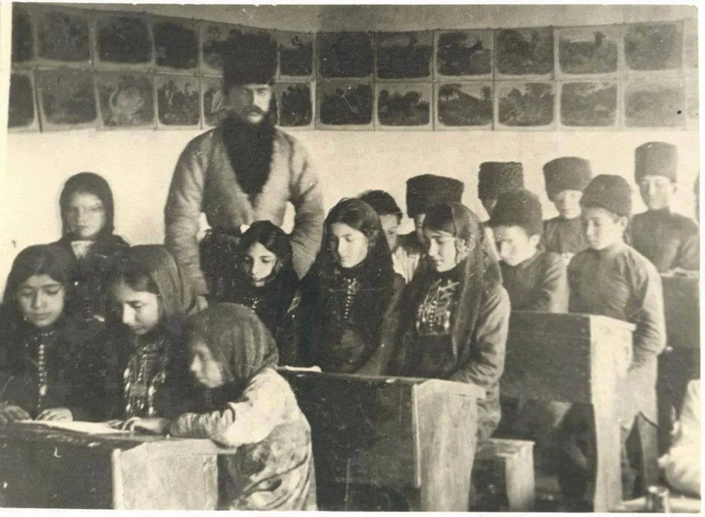 Запечатленная история