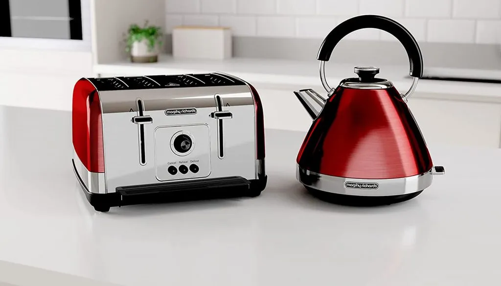 Тостер на четыре слота: Morphy Richards Venture 4 Slice Brushed Stainless Steel 240130