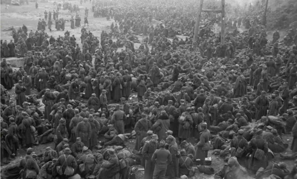 Запечатленная история