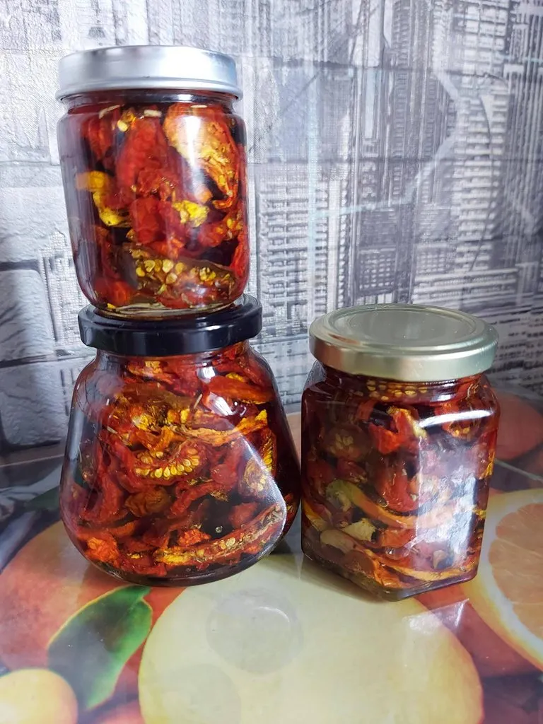 Tapтaлeтки & Ко