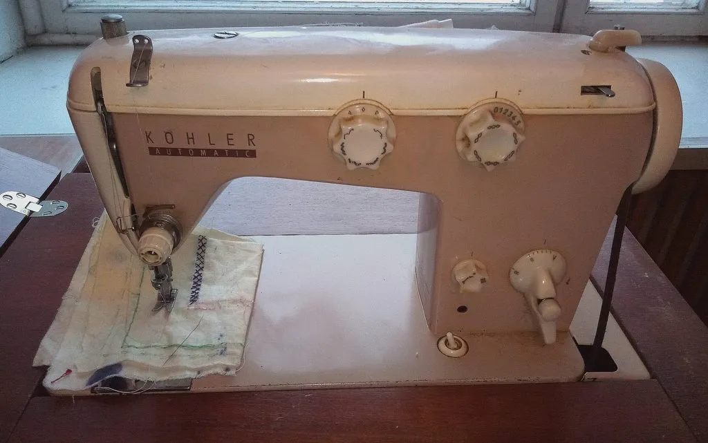Продаю: Швейная машинка Kohler.