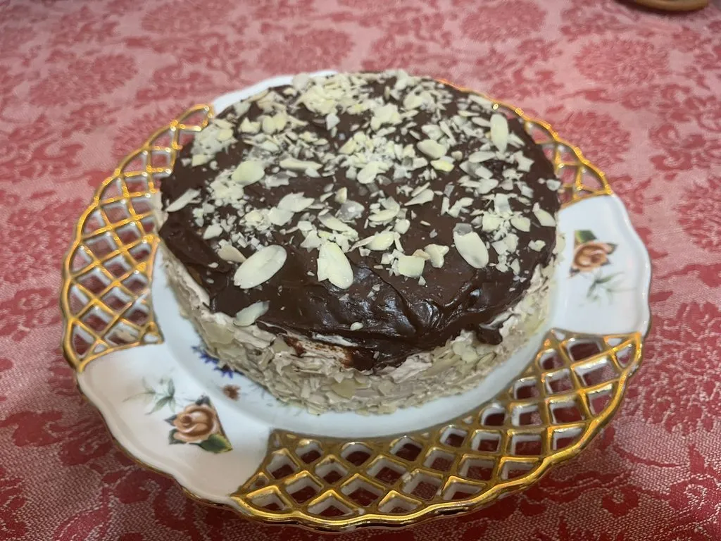 Tapтaлeтки & Ко
