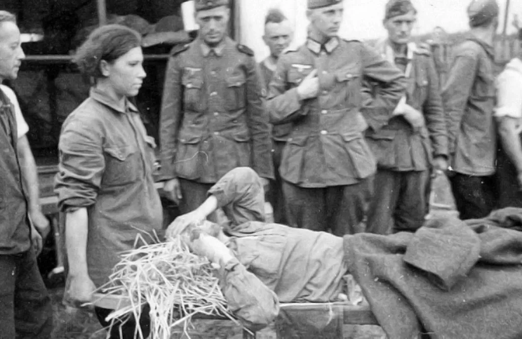 Запечатленная история