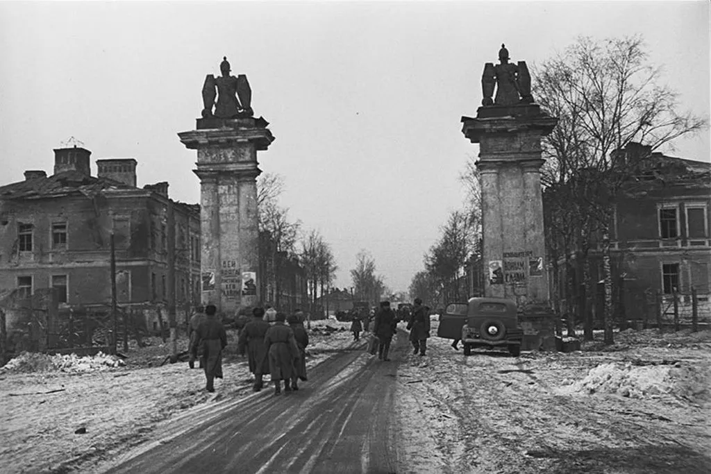 Запечатленная история