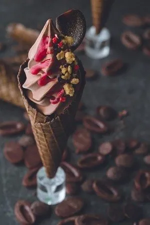 Tapтaлeтки & Ко