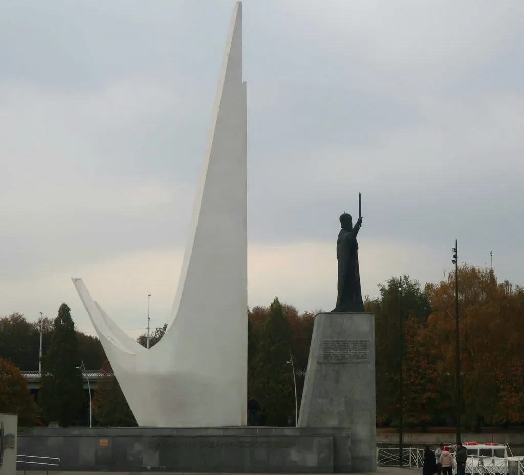 И снова, через год, встречай, Калининград!