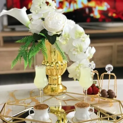 Tapтaлeтки & Ко