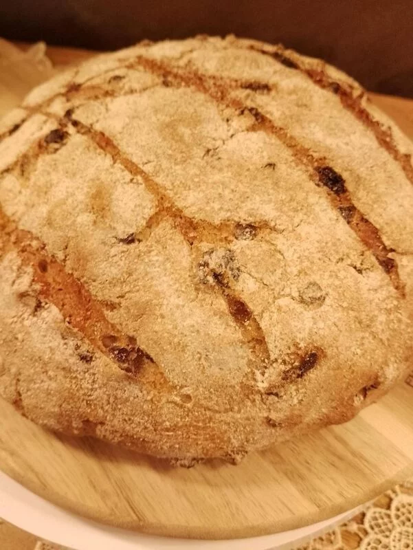 Хлеб с тмином и изюмом (духовка)