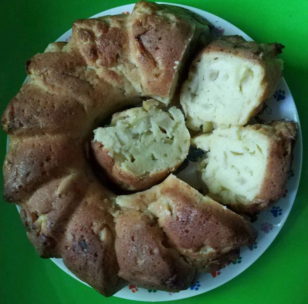 Шарлотка с манкой и творогом (без муки)
