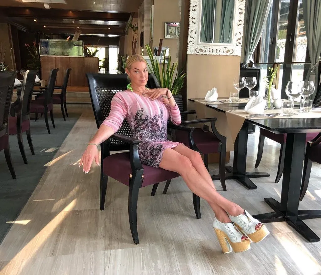 Можно ли вывести деревню из девуши  или о моде, о стиле....