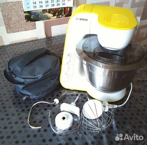 Продам комбайн Bosch mum54a00 с кубикорезкой. 
