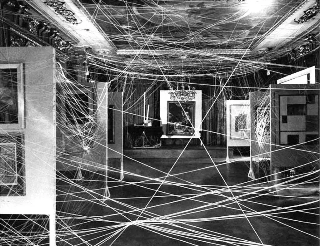 Запечатленная история