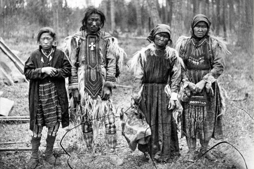 Запечатленная история