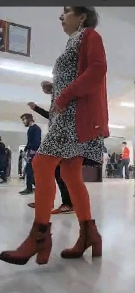 Можно ли вывести деревню из девуши  или о моде, о стиле....