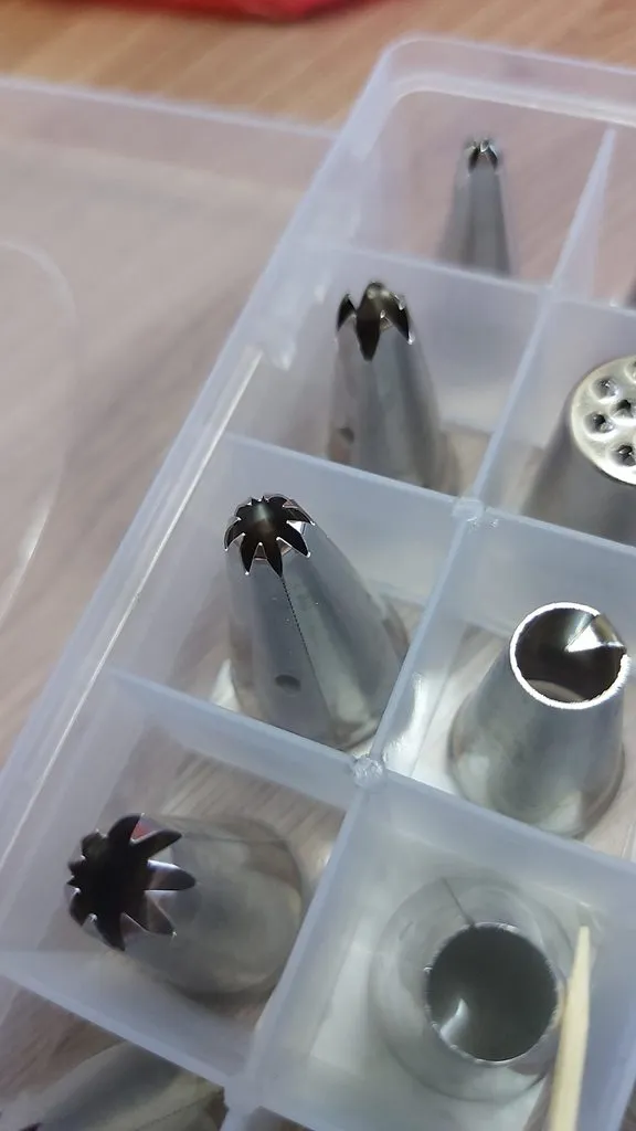 Tapтaлeтки & Ко