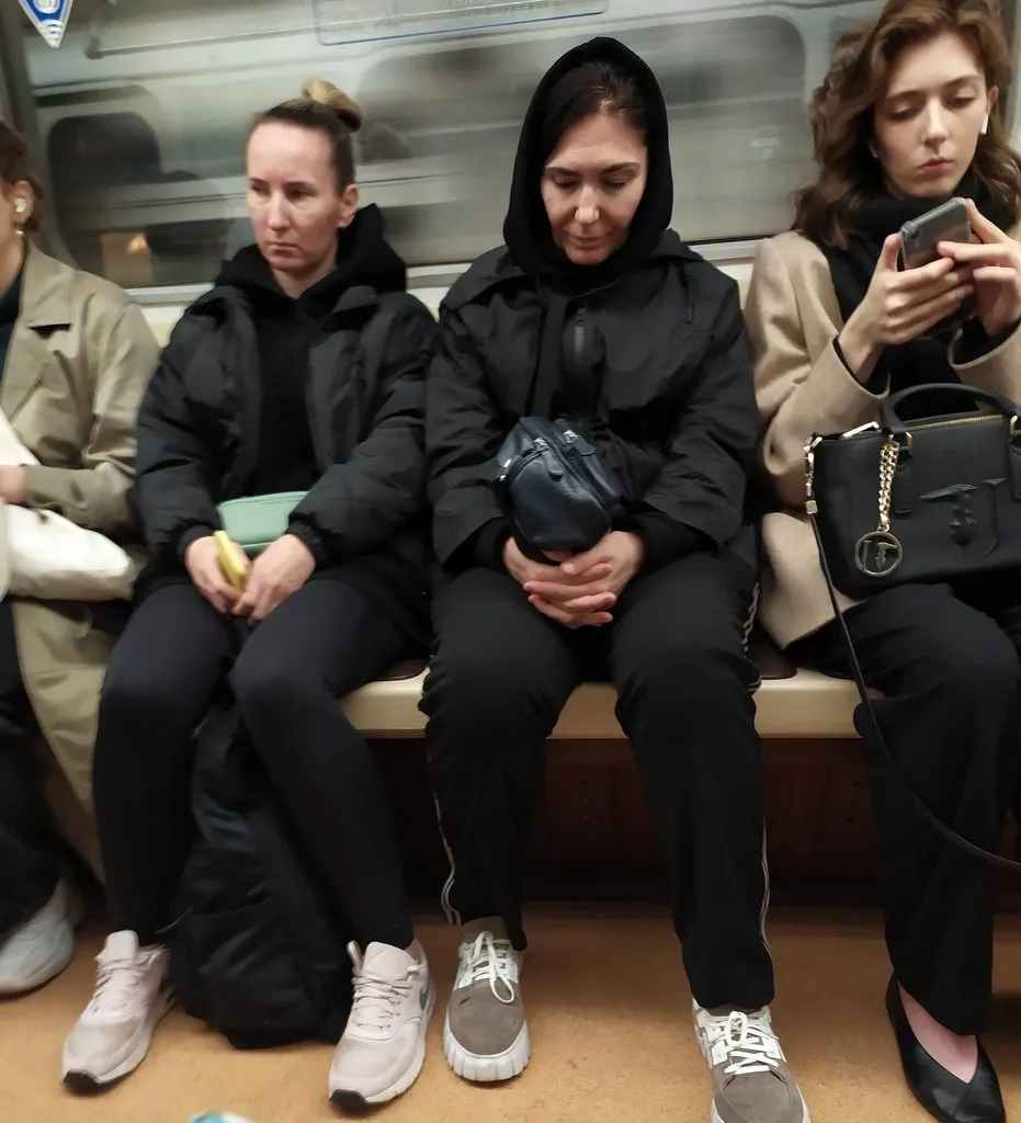 Можно ли вывести деревню из девуши  или о моде, о стиле....