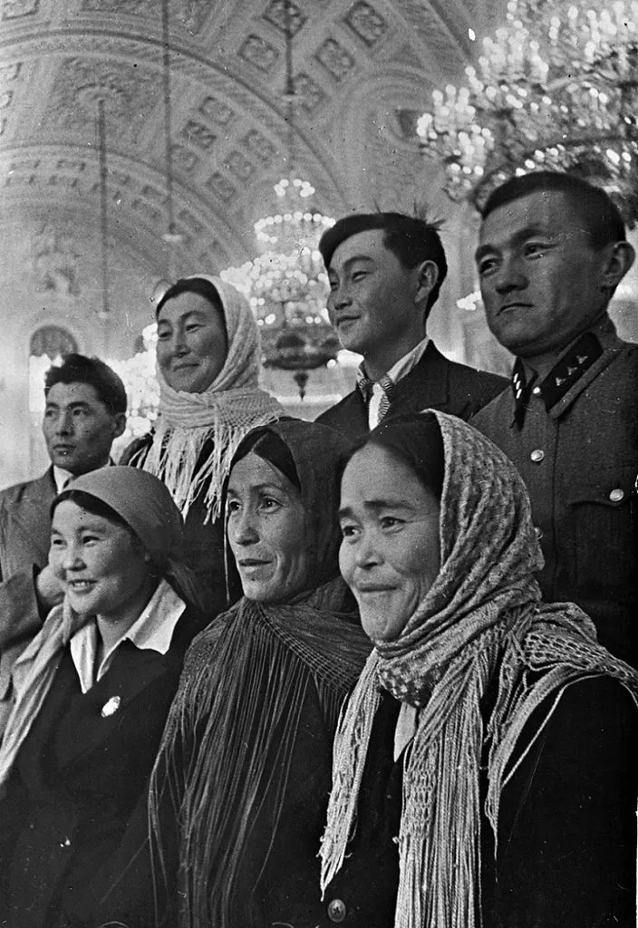 Запечатленная история