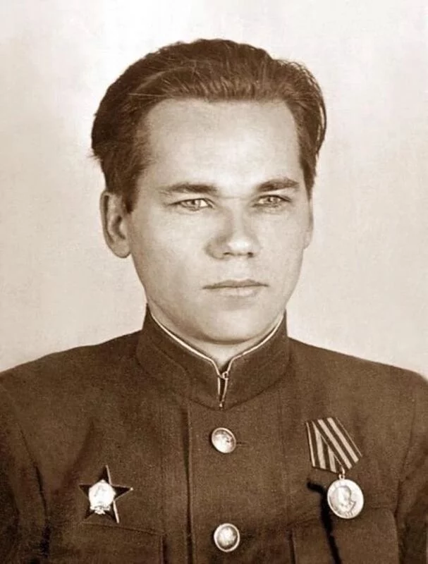 Селебрити-лайф