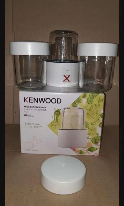 Продам: Мультиизмельчитель Kenwood AT320A