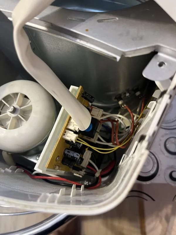 Хлебопечка Vitek vt1990