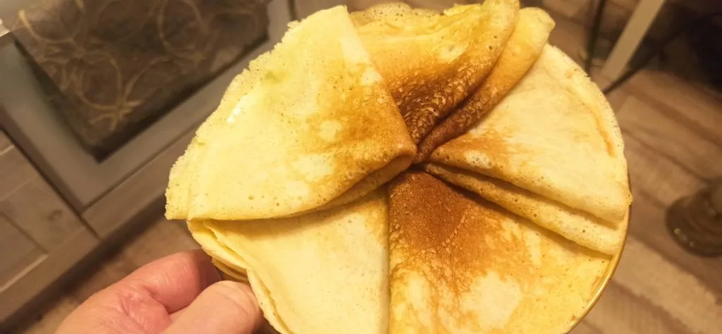 Блины по-ленинградски с икрой