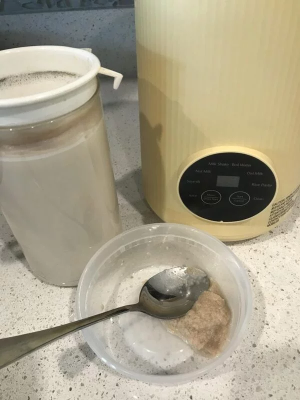 Соевая корова (аппарат для получения соевого молока, soy milk maker)